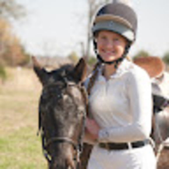 Meet your Posher, Maycee - Picture 1 of 1